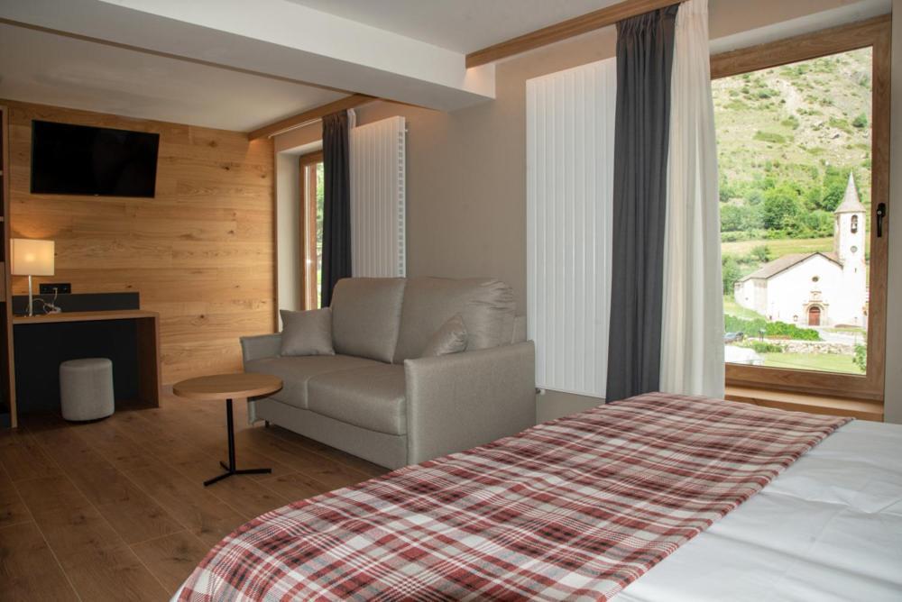 Hotel Roya Еспот Екстер'єр фото