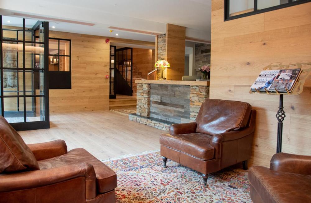 Hotel Roya Еспот Екстер'єр фото